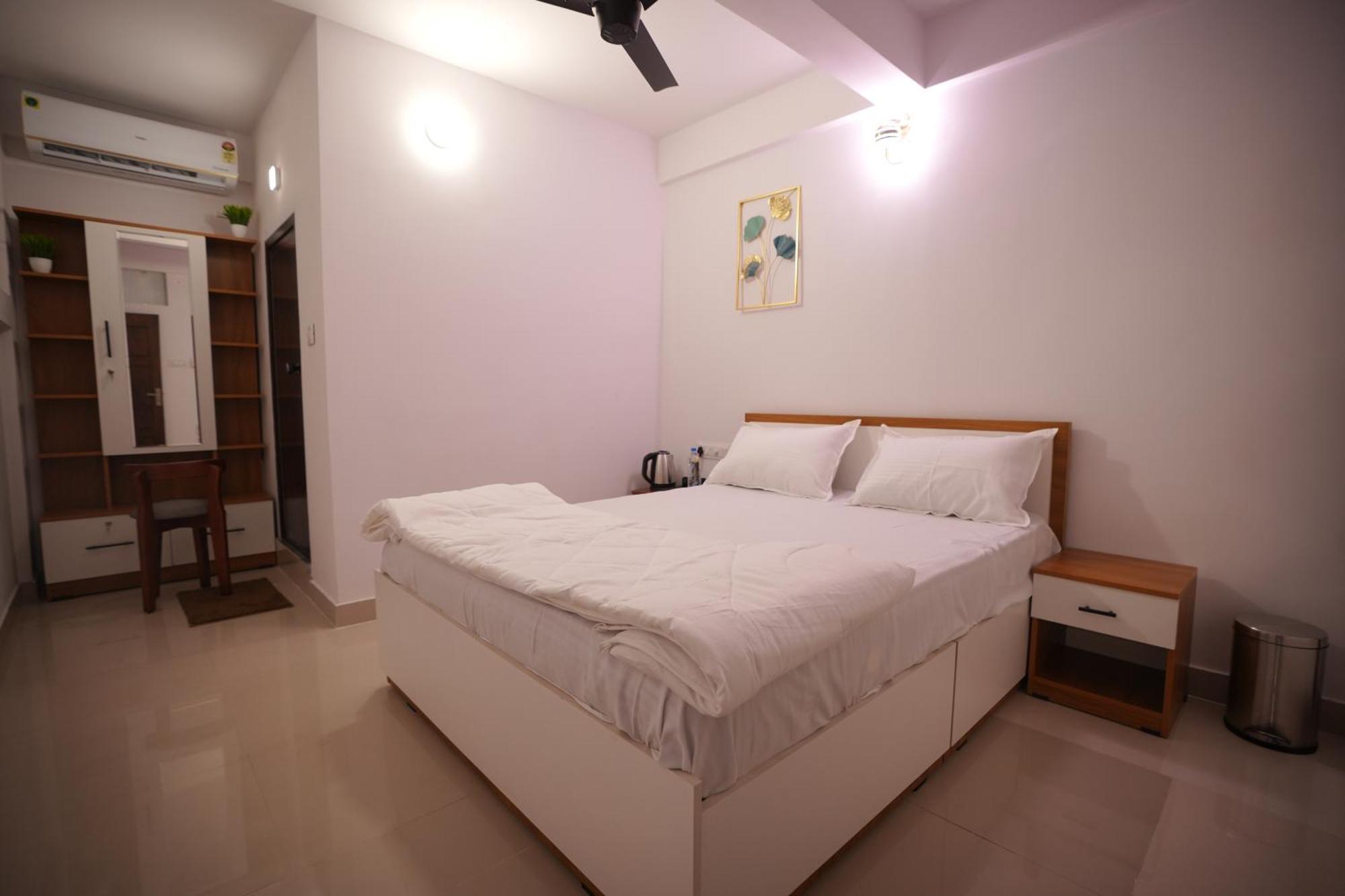 Hotel Le Marina Residency Kozhikode Exterior photo